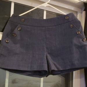 Adorable high waisted blue linen shorts